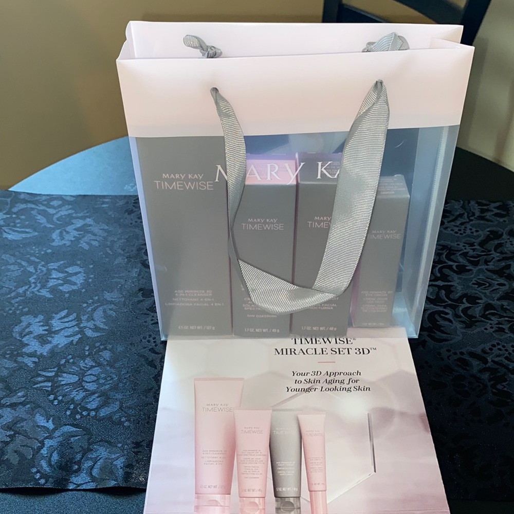 ❤️Mary Kay. Time Wise. Age Minimize 3D set ❤️
